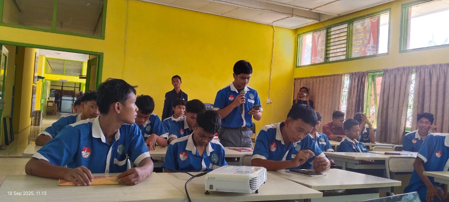 3. Siswa bertanya tentang materi yang telah diberikan